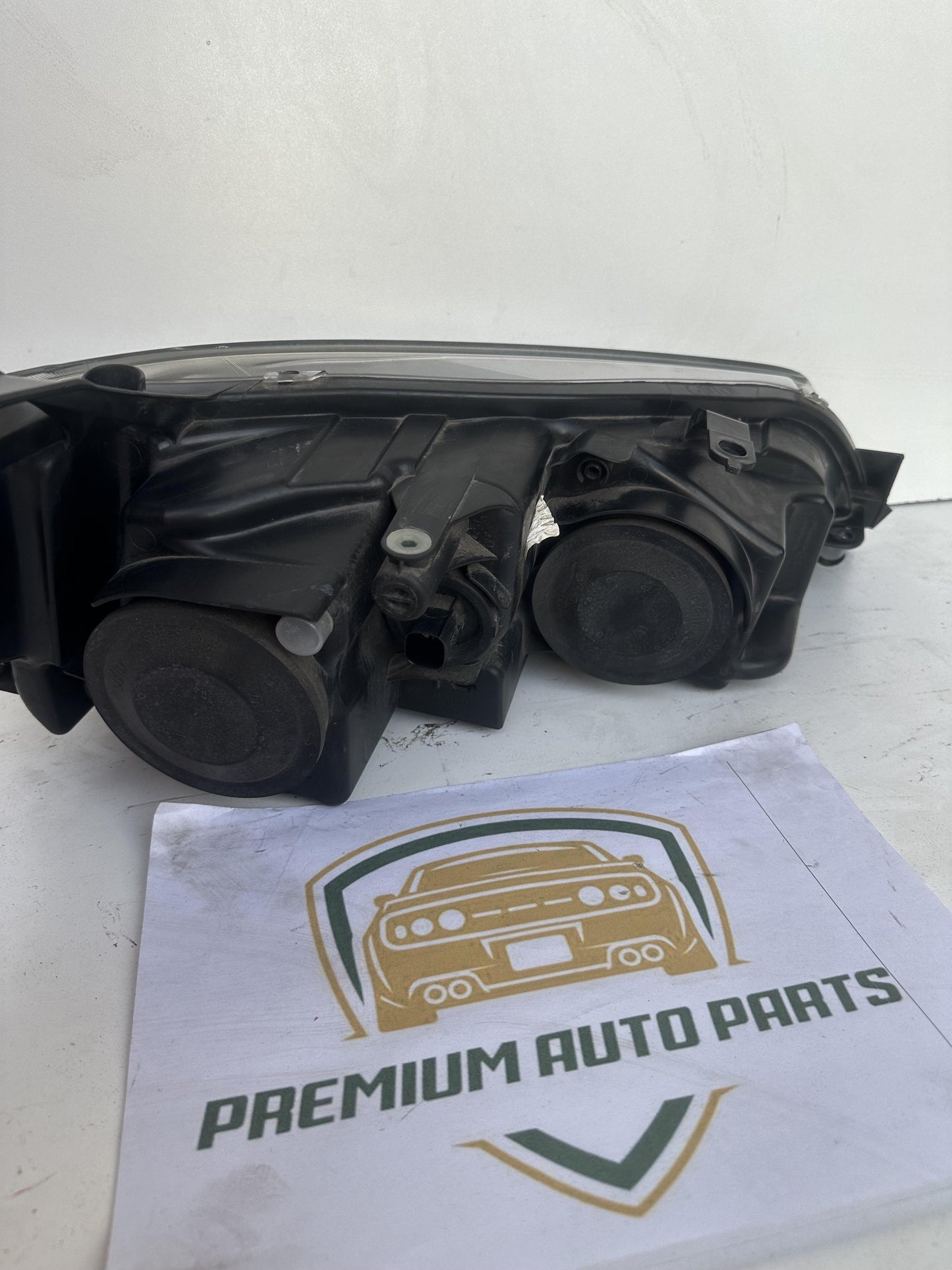 2017   Left Headlight
