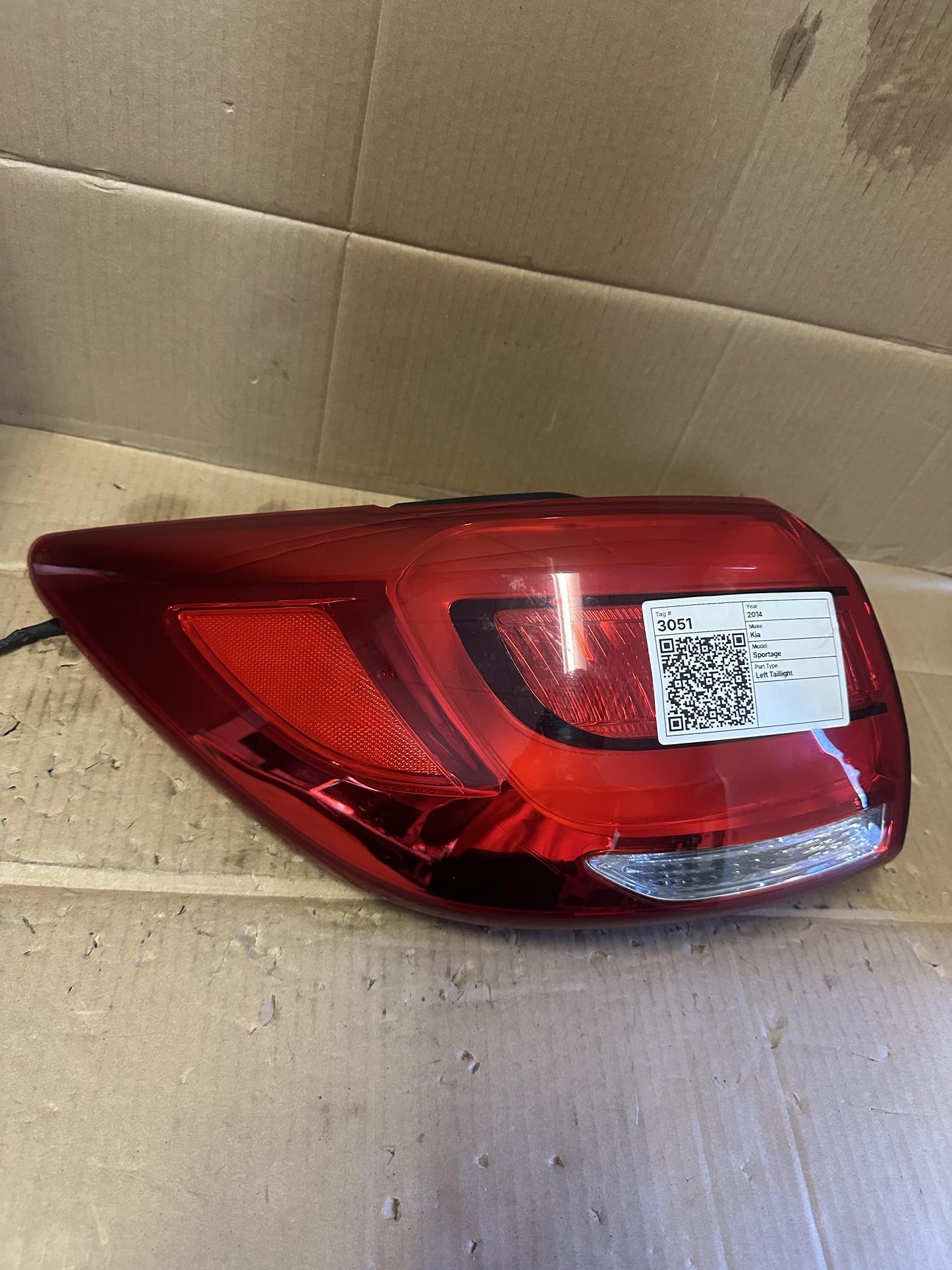 2014  SL Left Taillight