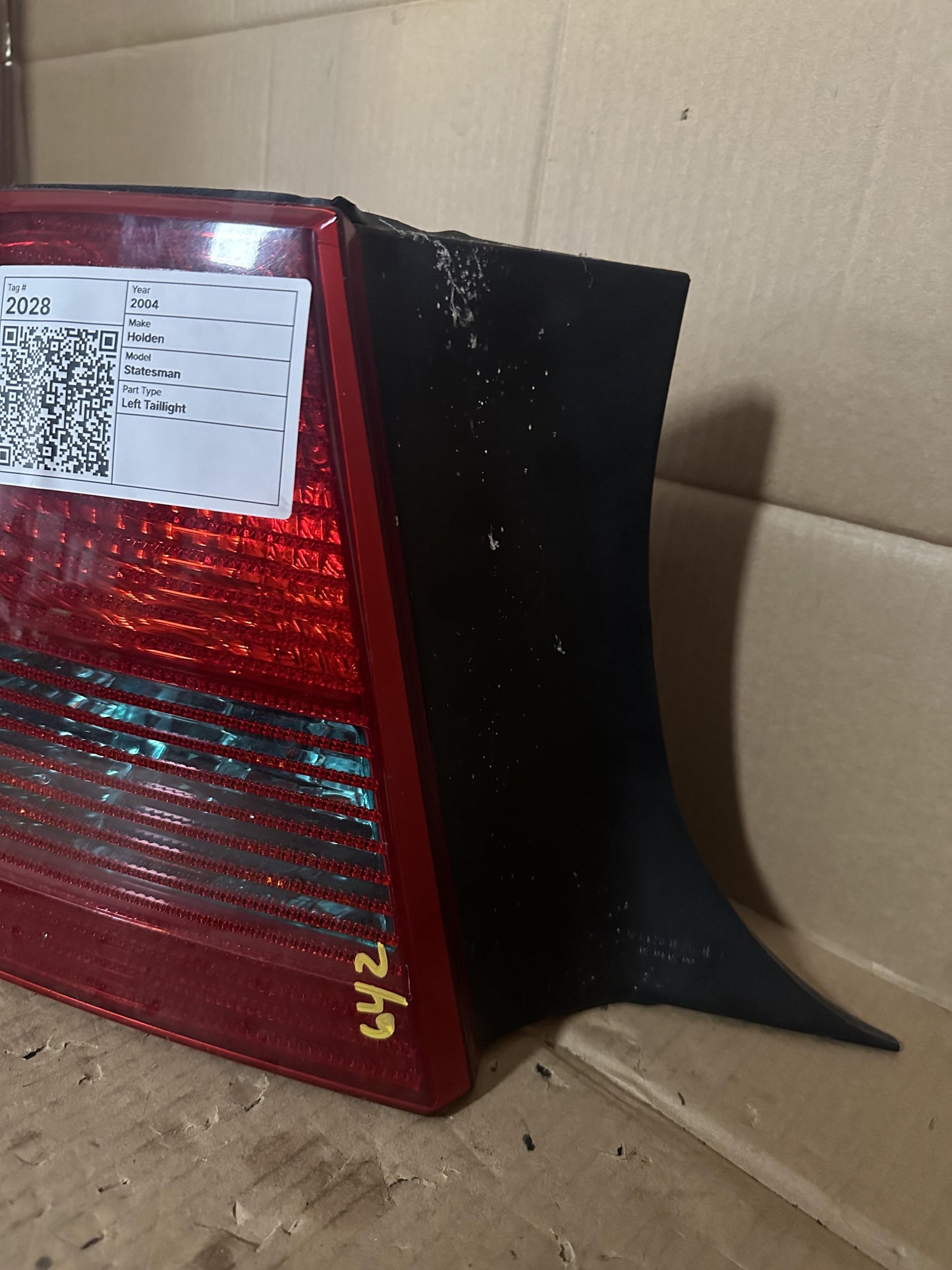 2004  WK Left Taillight
