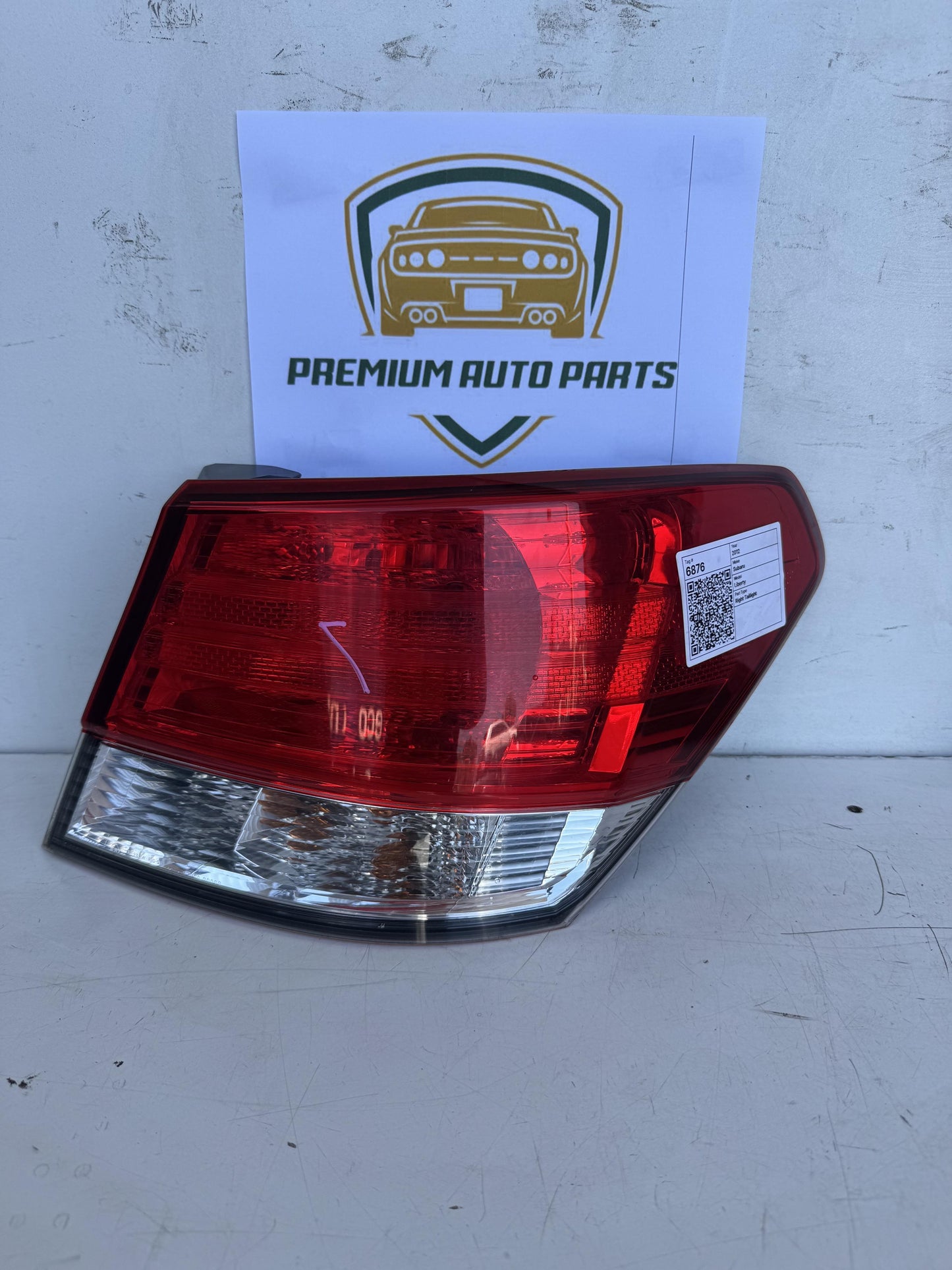 2012  V BM Right Taillight