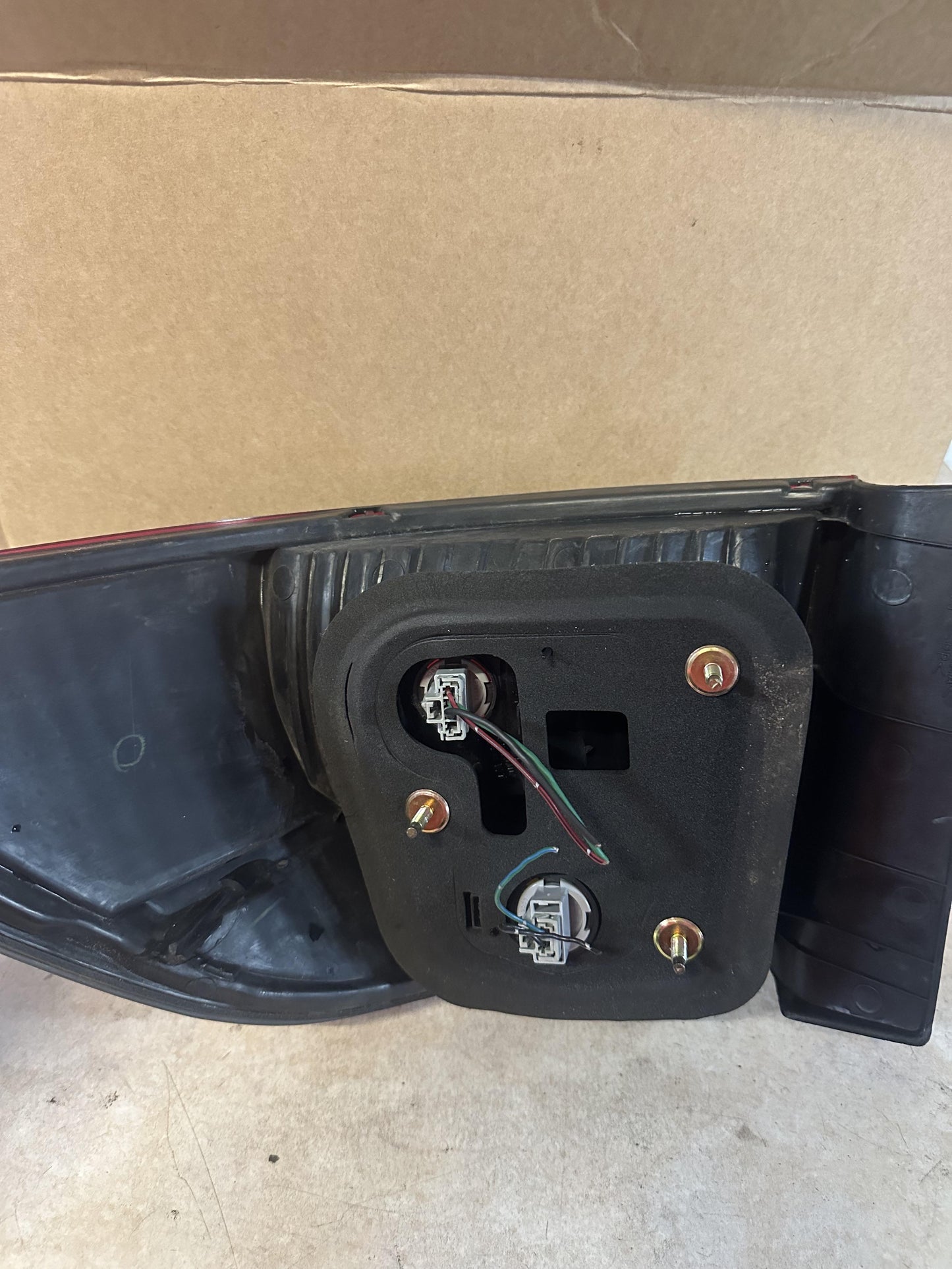 2001   Left Taillight