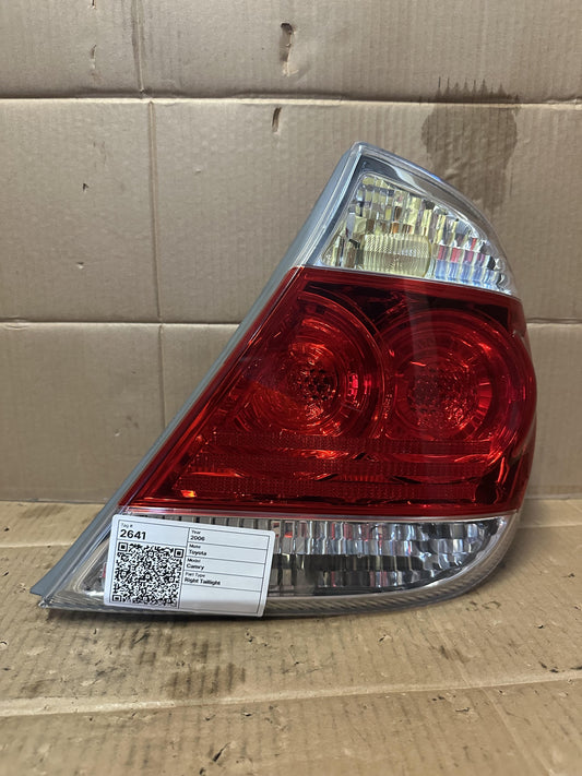 2006  XV30 Right Taillight