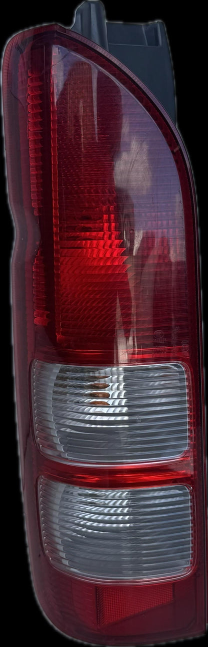 2007   Left Taillight