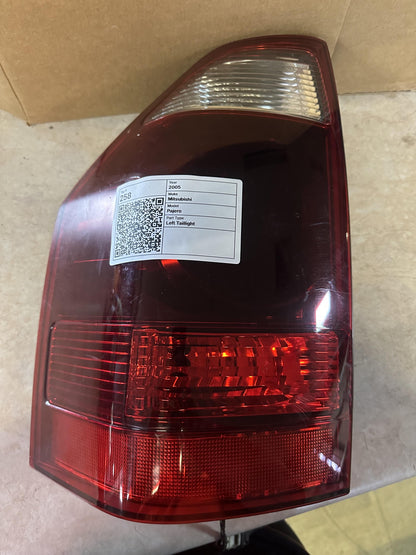 2005   Left Taillight