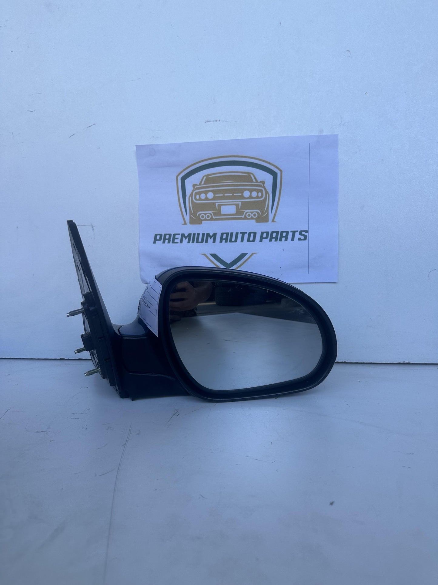 2011  GL(Middle-low grade) Right Door Mirror