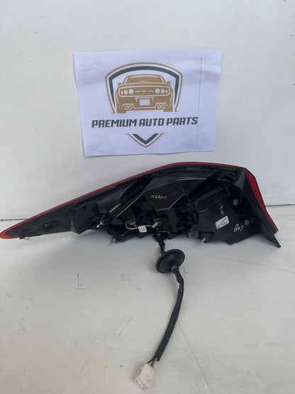 2018   Right Taillight