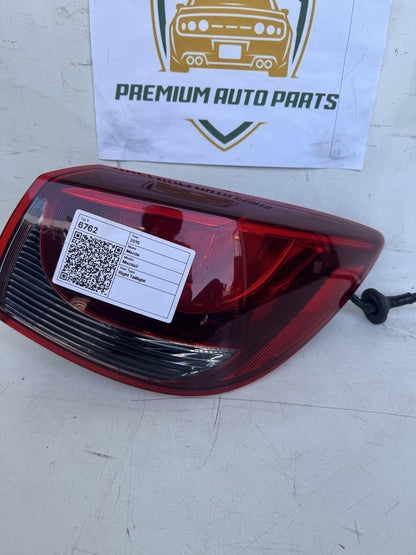2015   Right Taillight