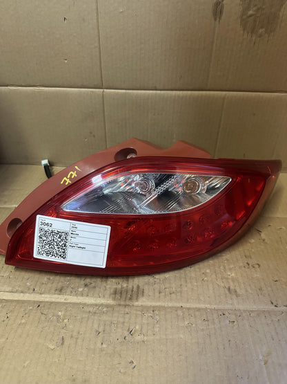 2010   Right Taillight