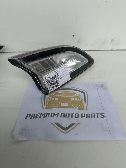 2013  II BL Left Boot Light