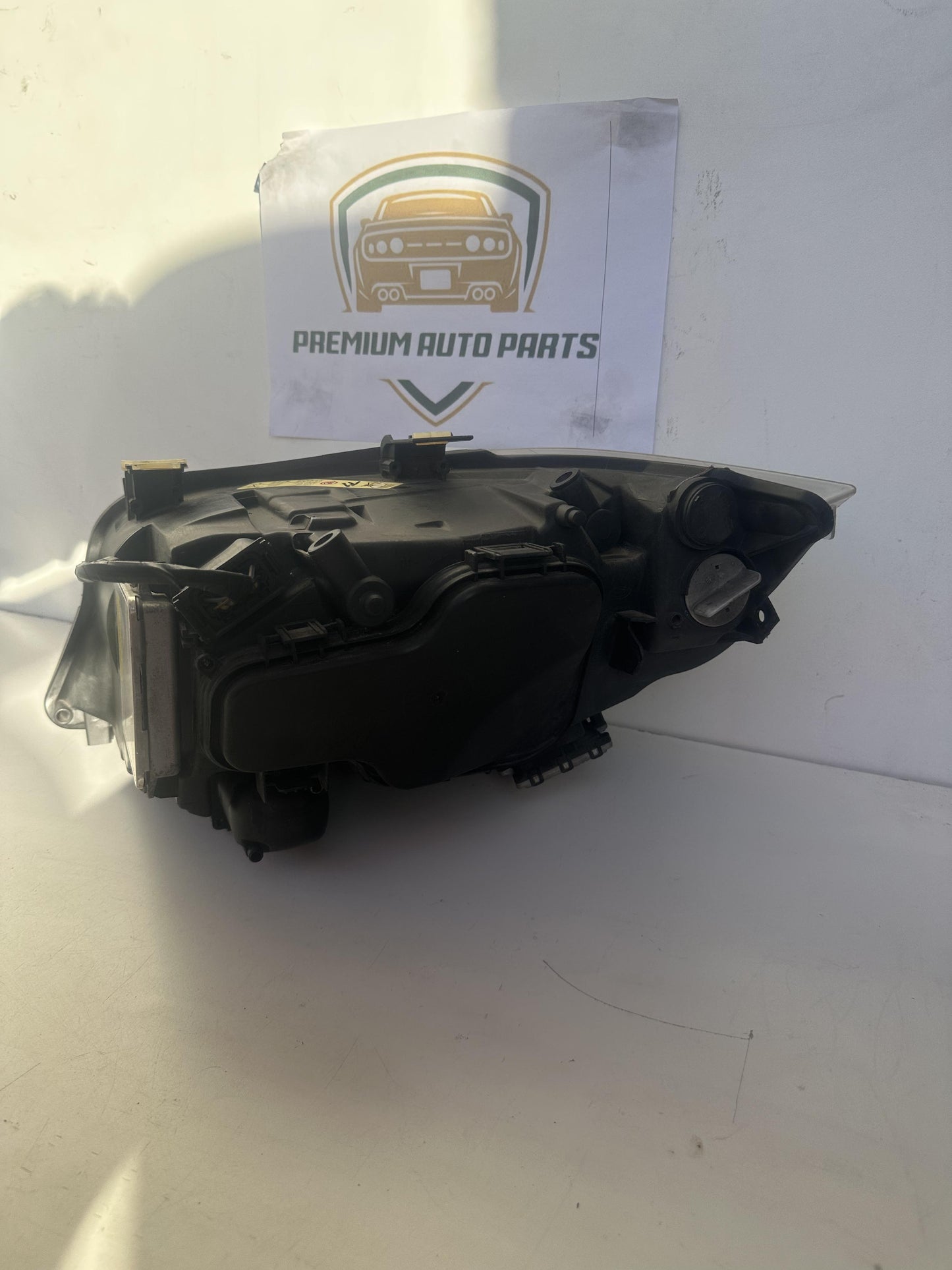 E90 Right Headlight
