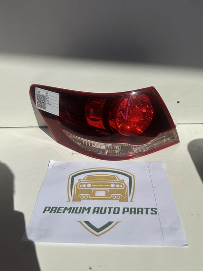 2007  V40 Left Taillight