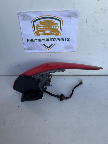 2013   Left Taillight