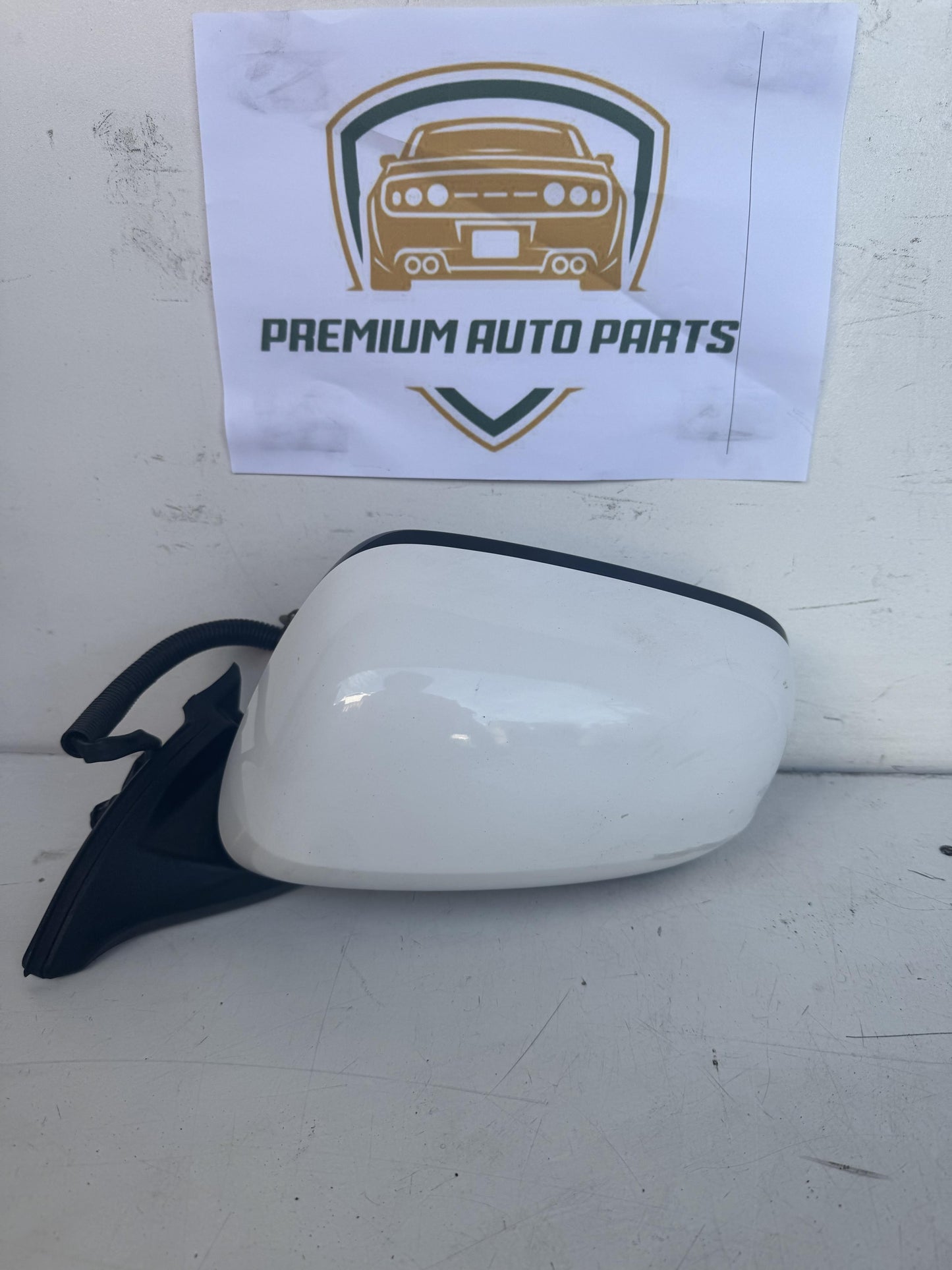 2009   Left Door Mirror