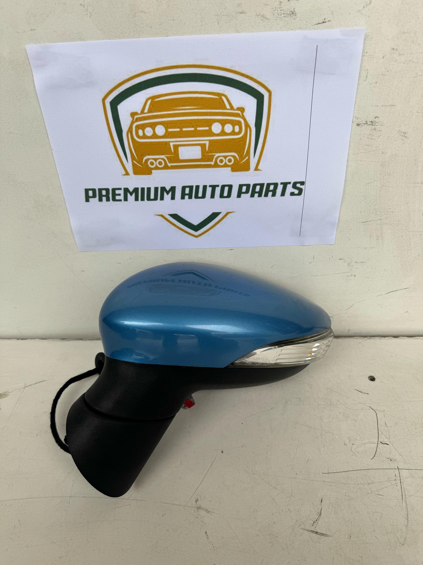 2009   Left Door Mirror
