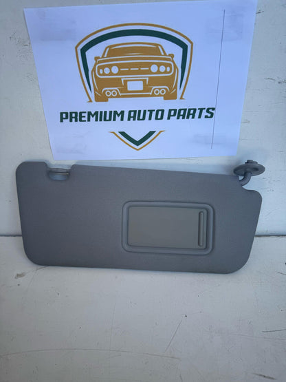 2004   Right Sun Visor