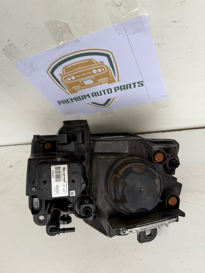 2018 Jeep Grand Cherokee Right Headlight