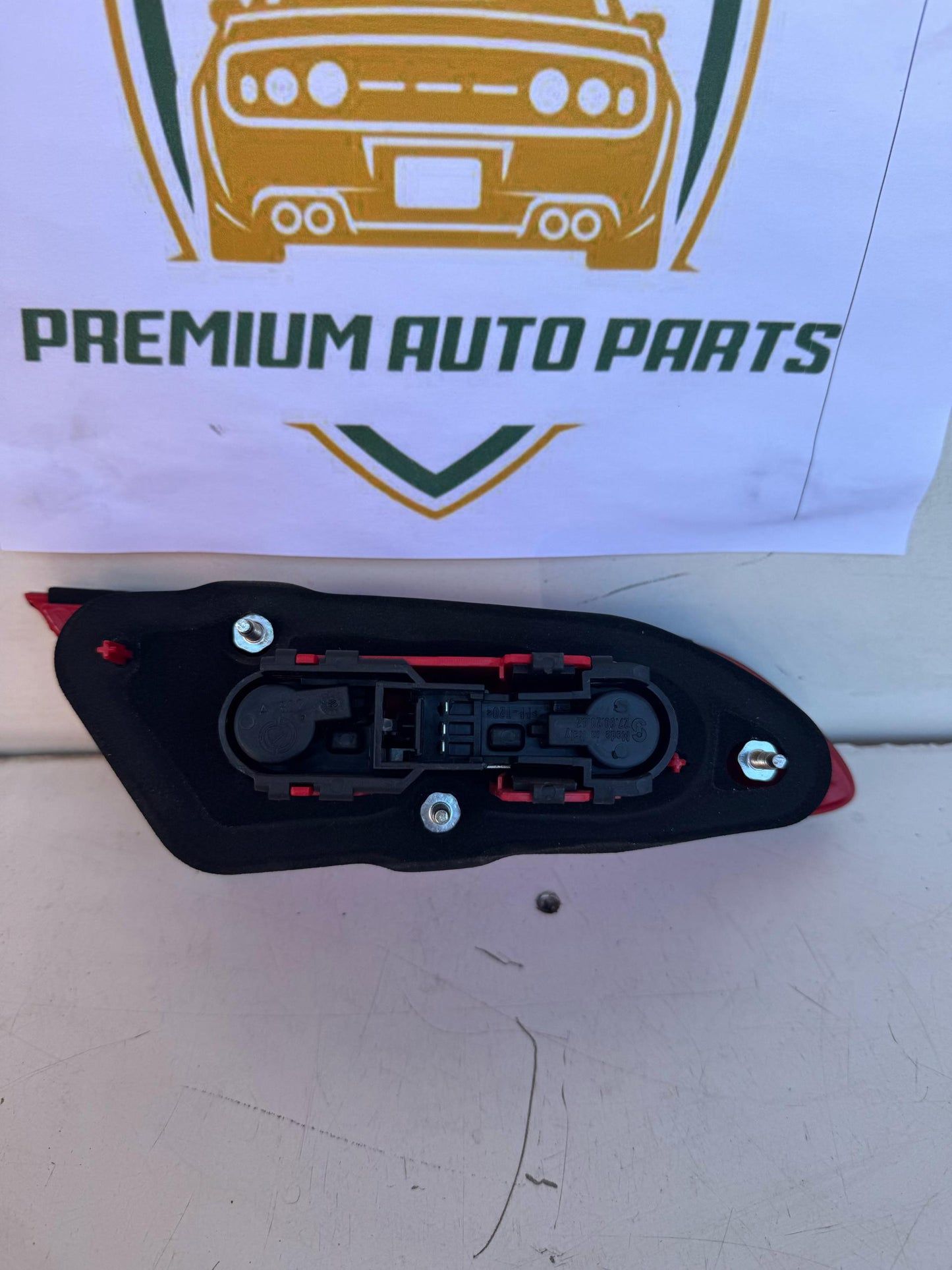 2008 Alfa Romeo 159 Right Boot Light