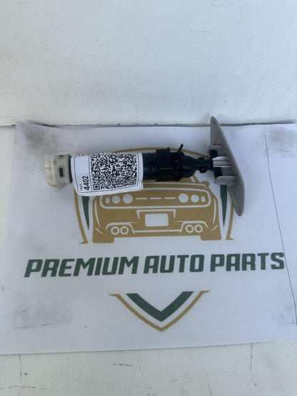 2009  J150 Left Headlight Washer Jet