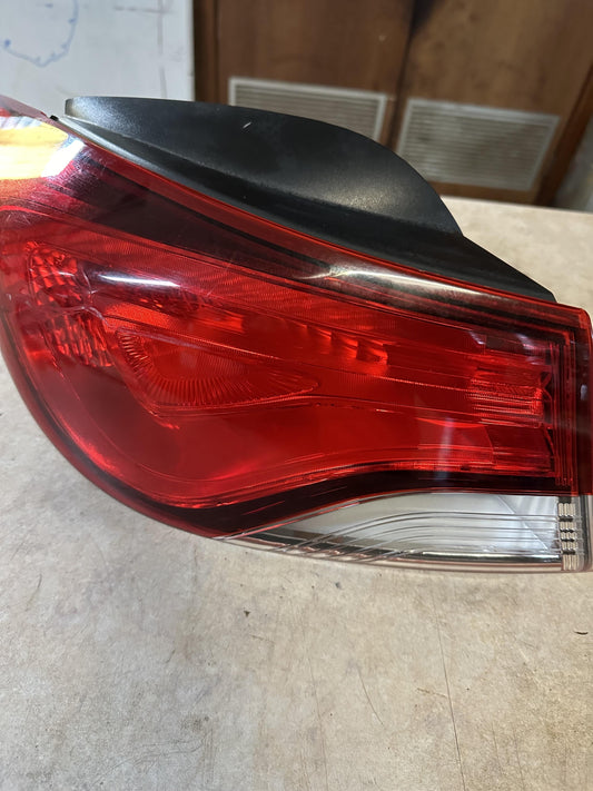 2014   Left Taillight