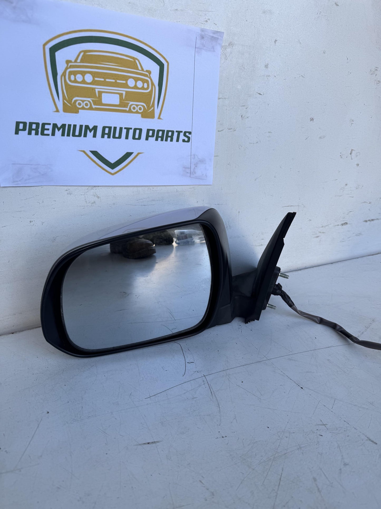 2010   Left Door Mirror