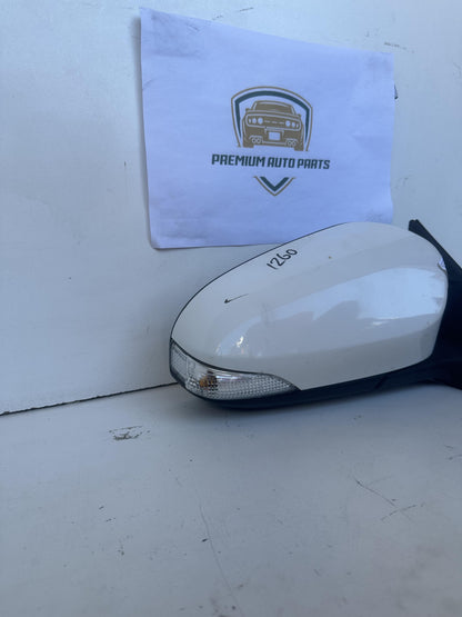 2013  XV50 Right Door Mirror
