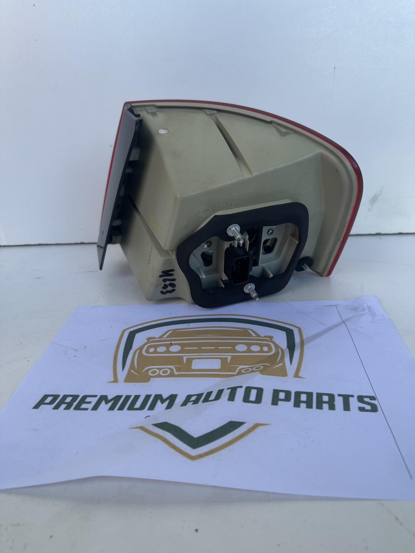 2007  MK5 - 1K Left Taillight