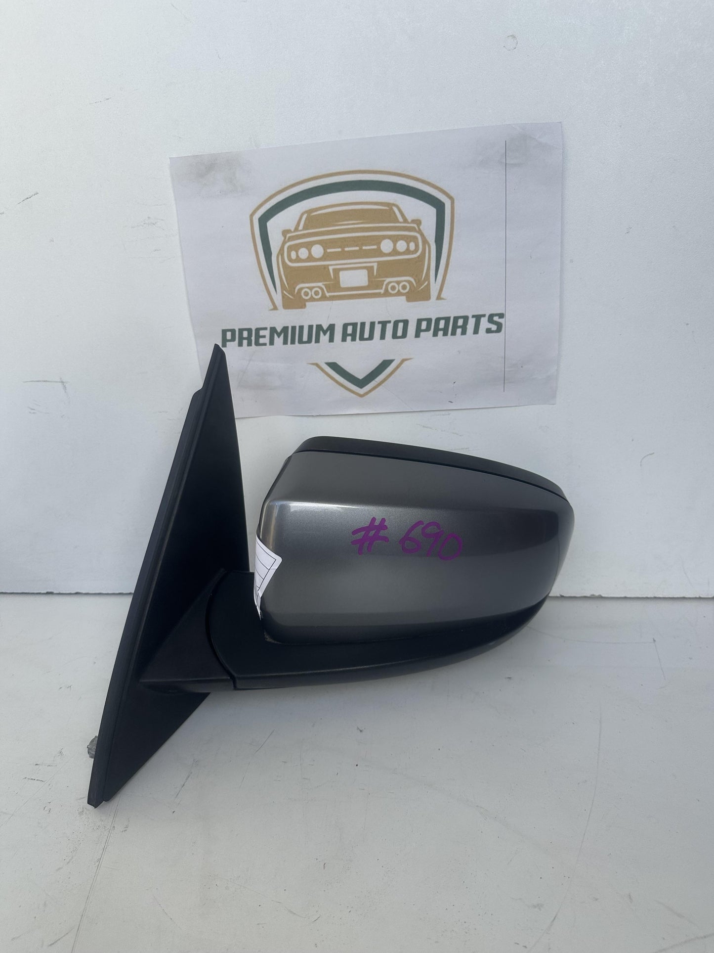 2010  E70 Left Door Mirror