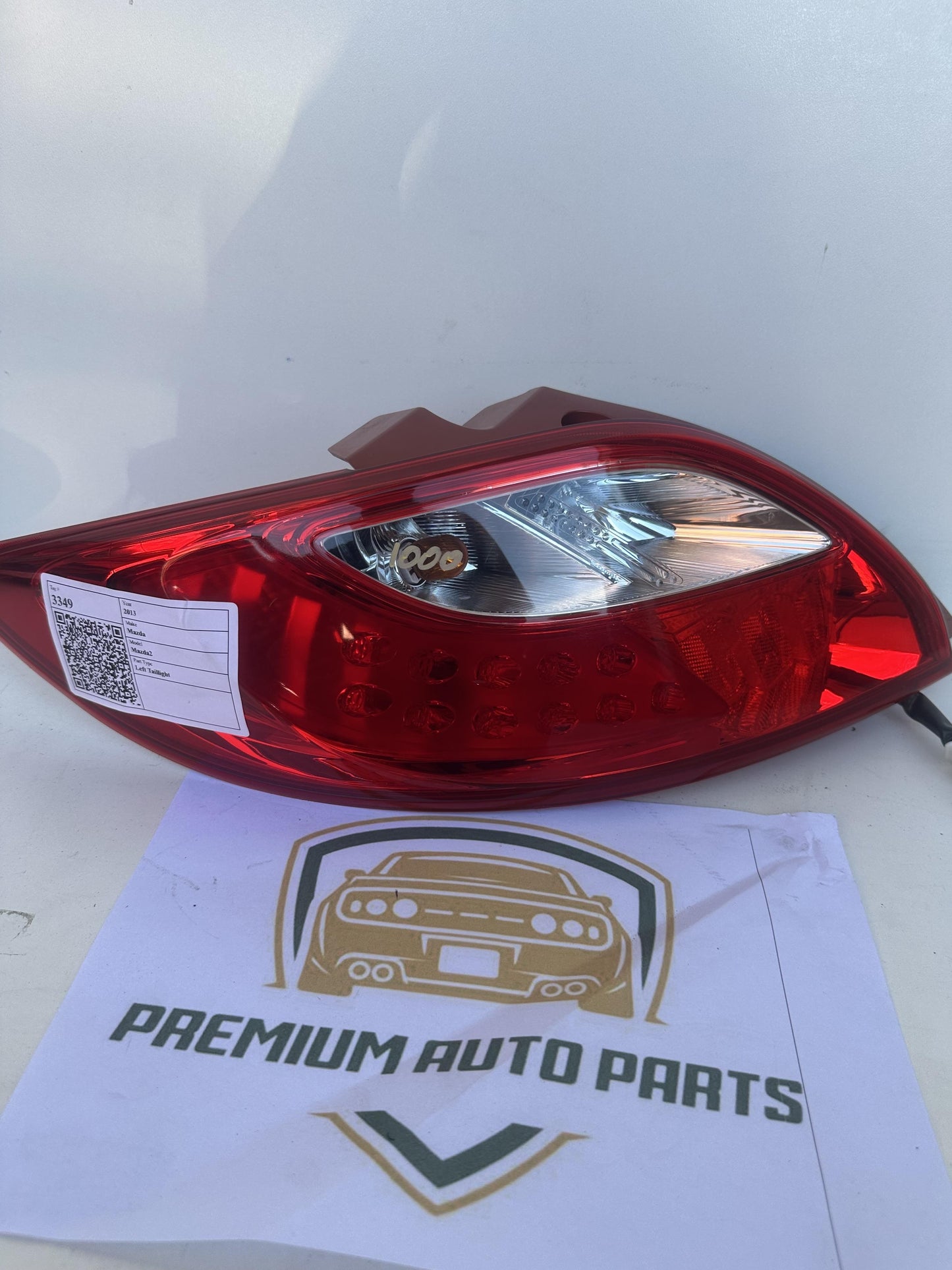 2013  II DE DH Left Taillight