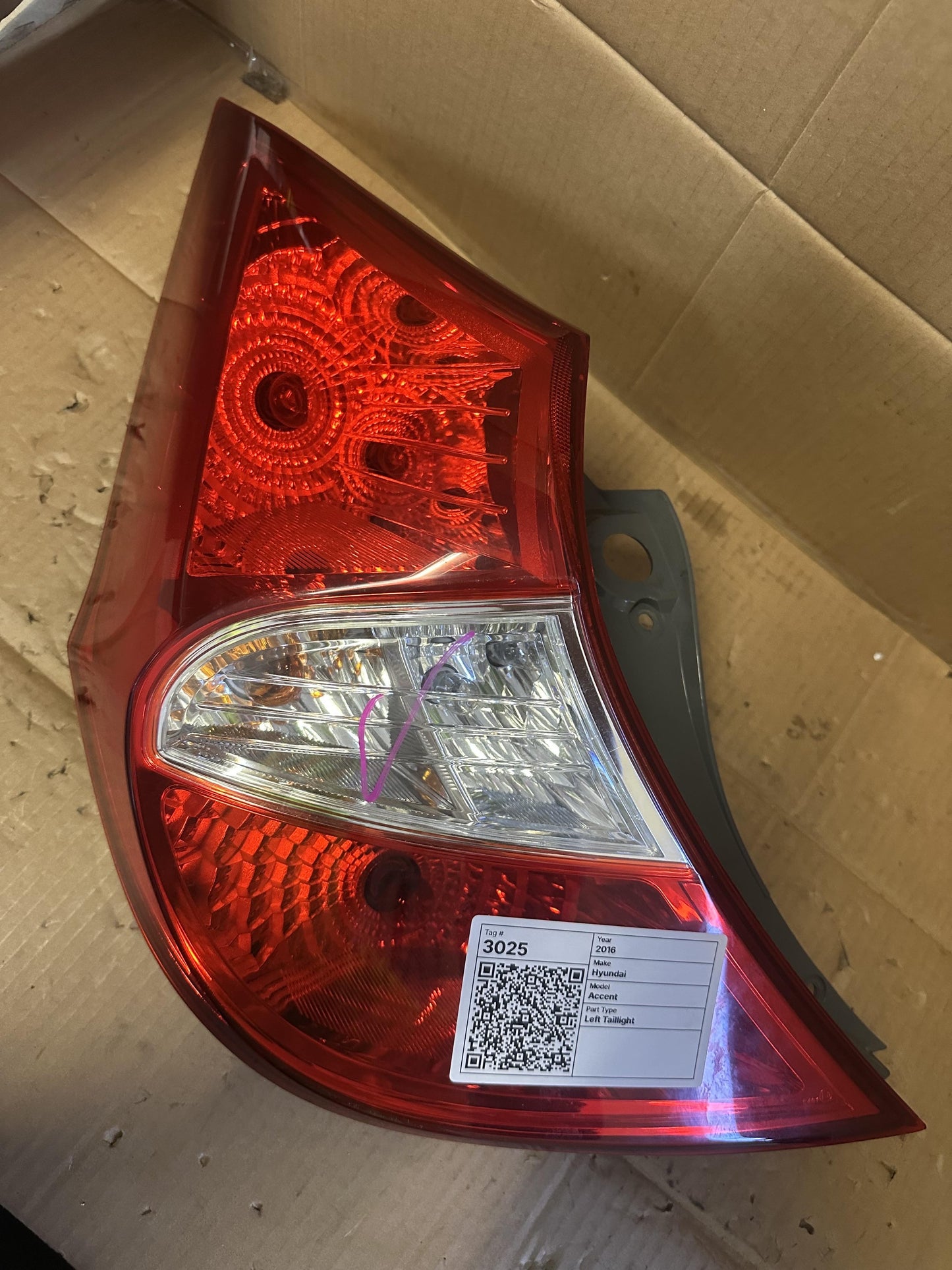 2016  RB Left Taillight