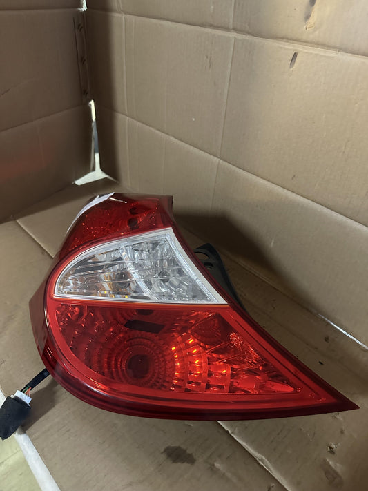 2017  RB Left Taillight