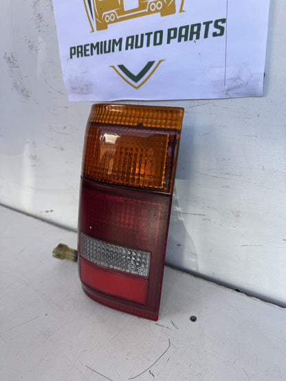 1995   Left Taillight
