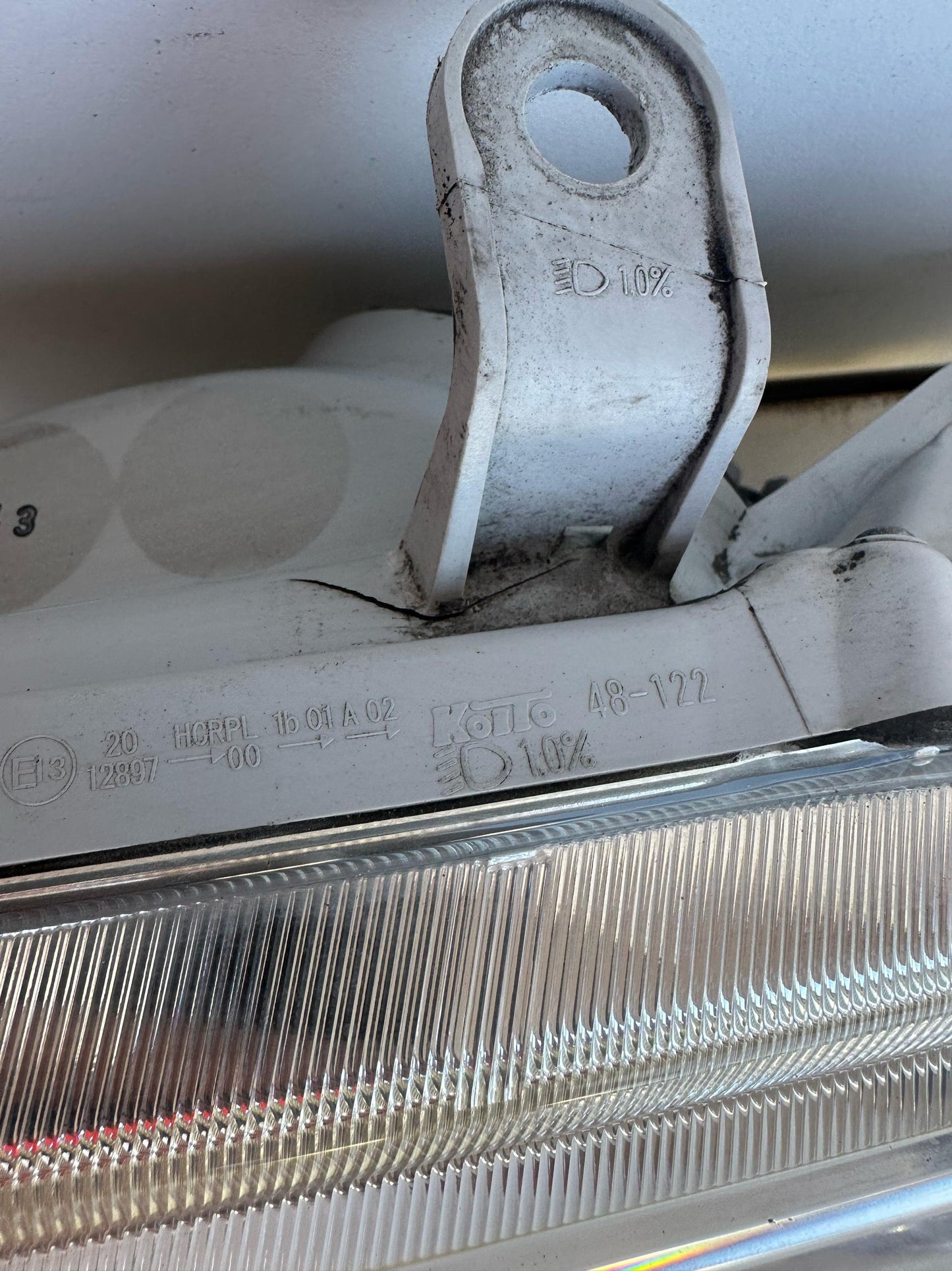 2012 Toyota Kluger Left Headlight
