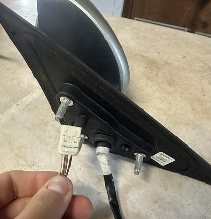 2009  XV40 Left Door Mirror