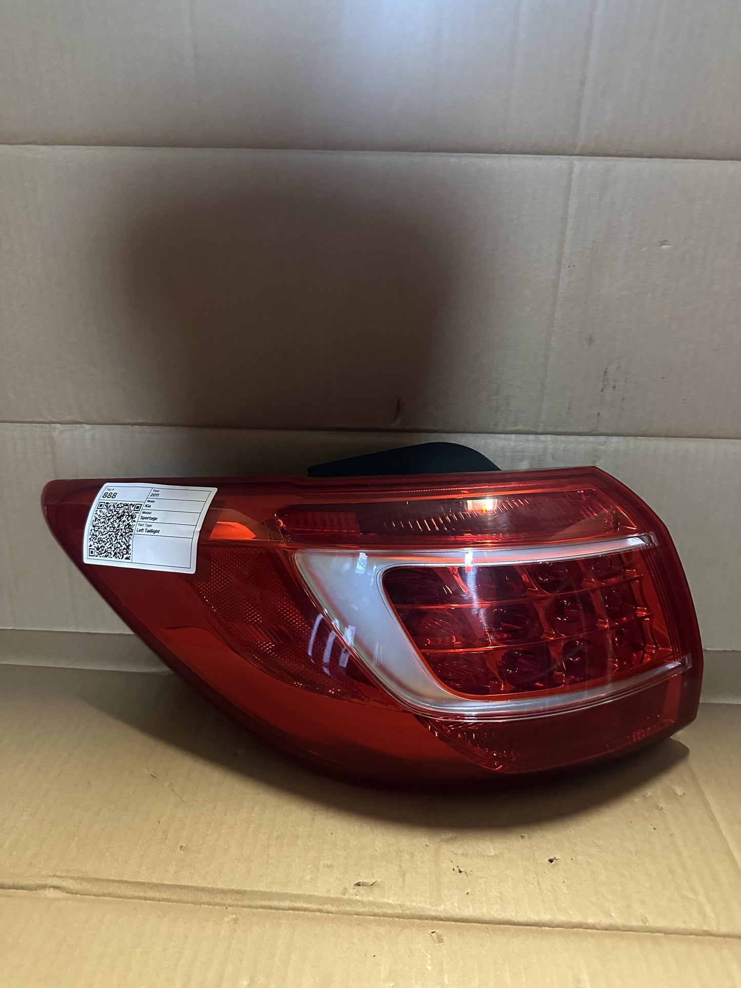 2011  SL Left Taillight