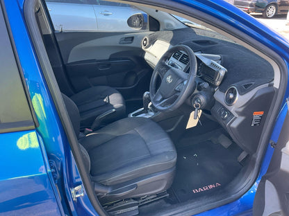 Holden 
Barina