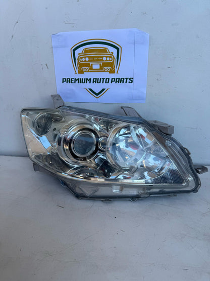 2008 Toyota Aurion Right Headlight