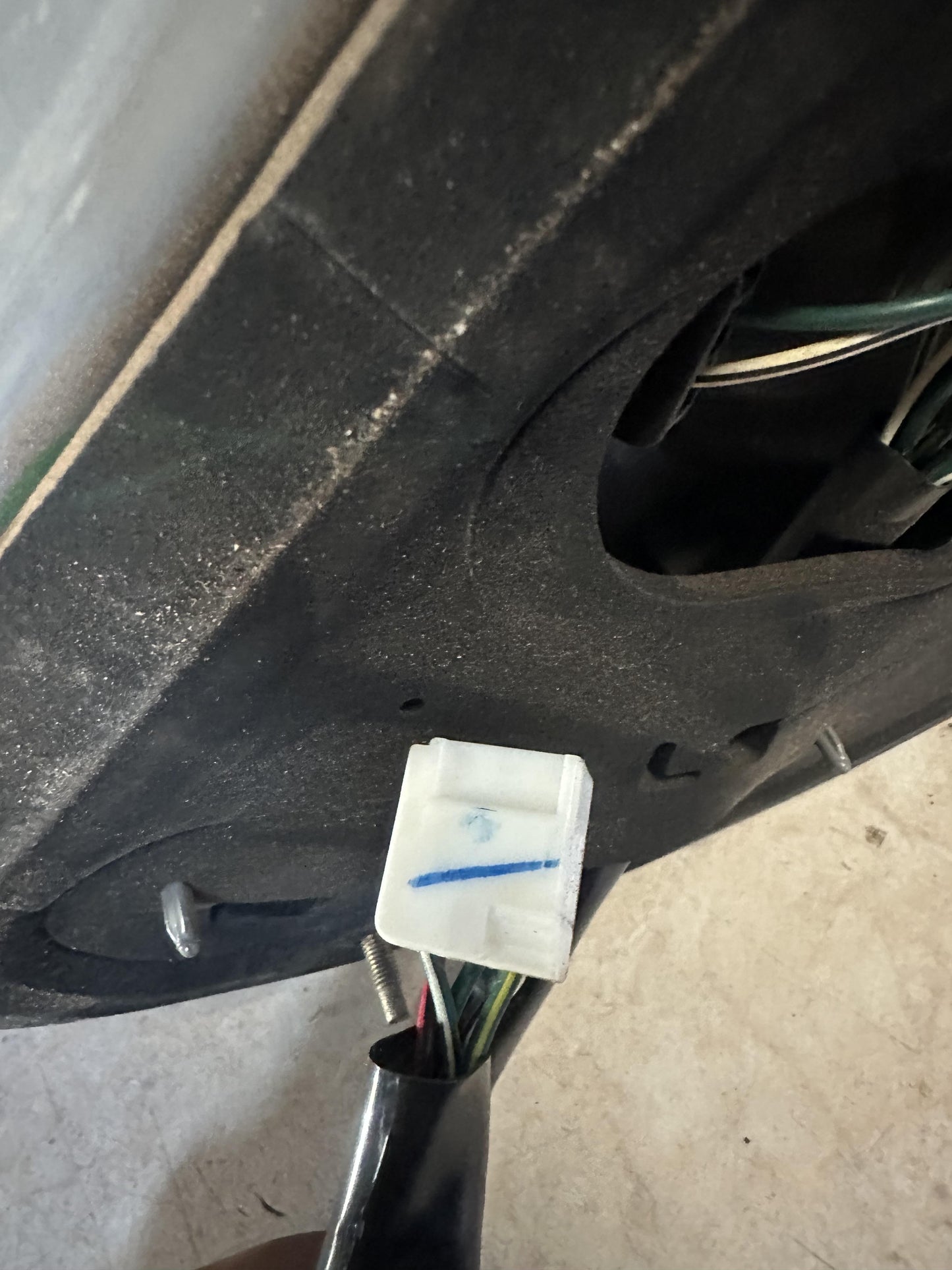 2006   Left Taillight