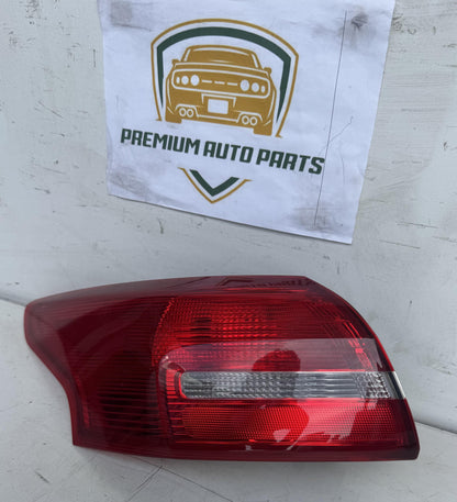 2015  LZ Left Taillight