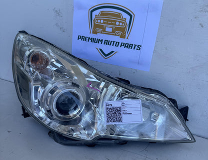 2012  V BM Right Headlight