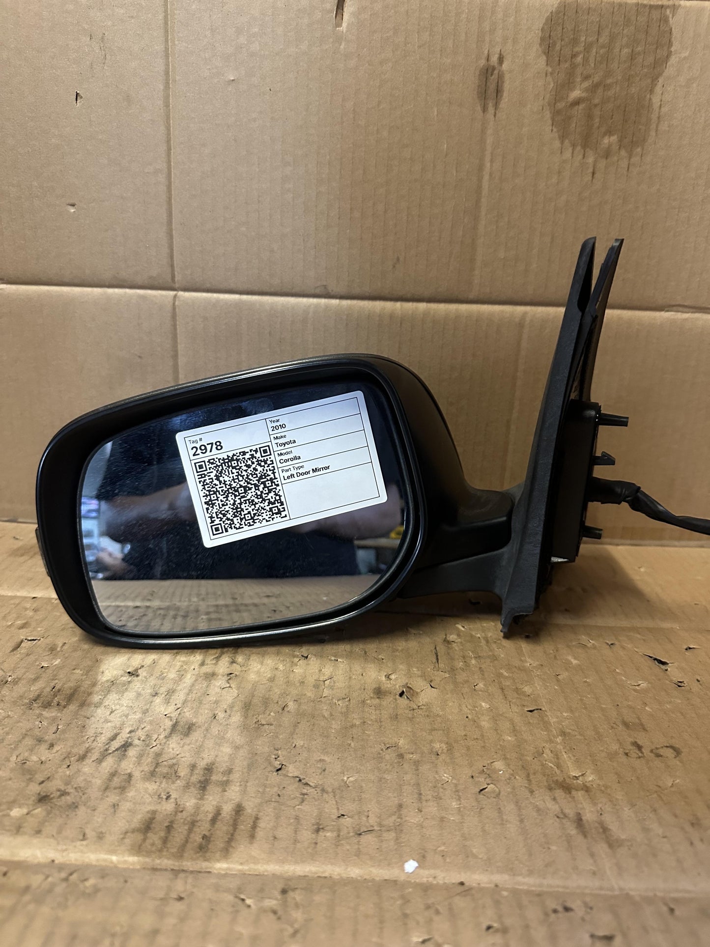 2010  ZRE1* Left Door Mirror