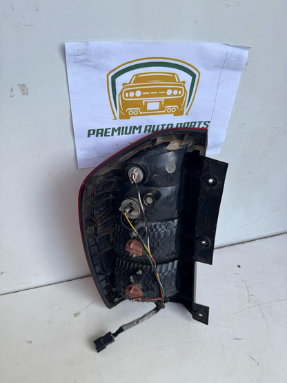2009 Kia Grand Carnival Right Taillight