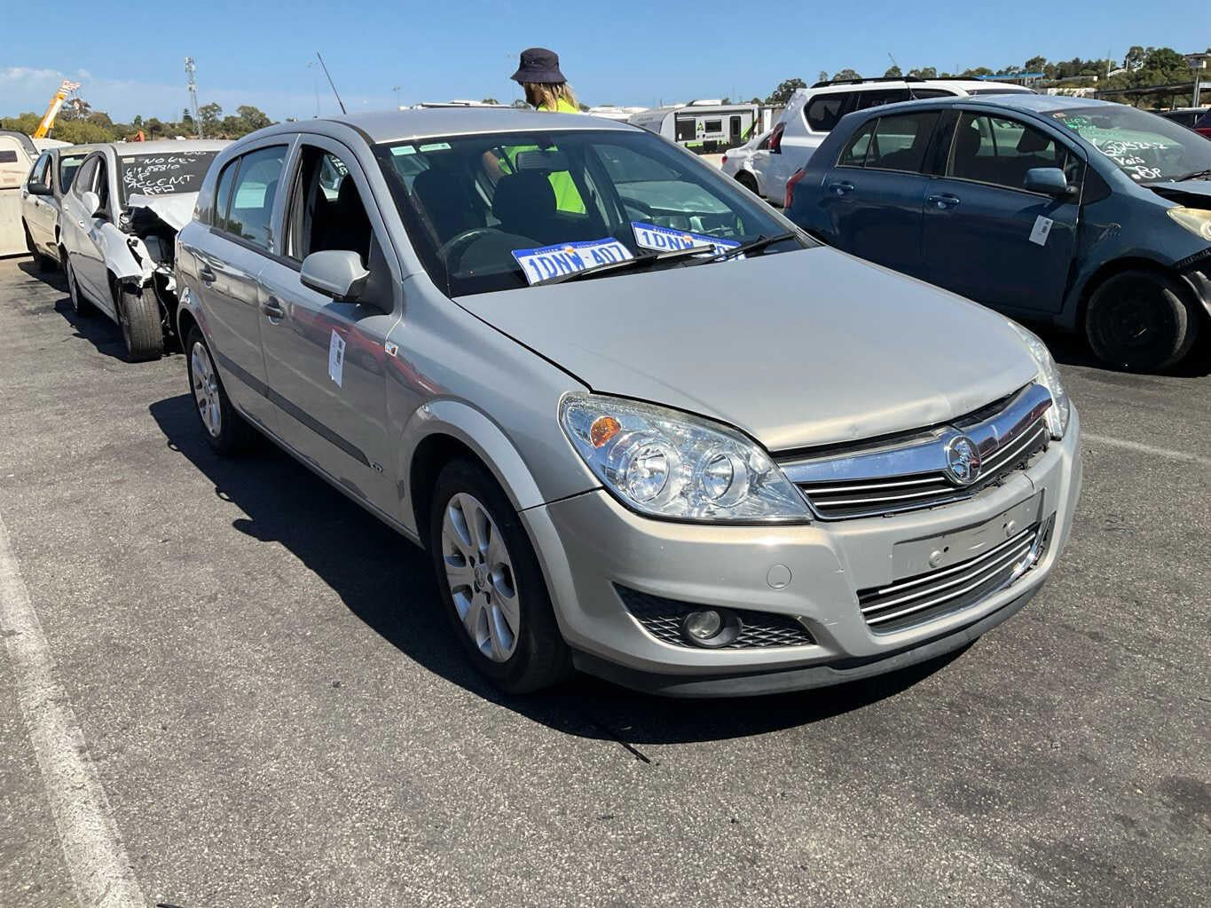 2008 Holden Astra CD AHHatchback 
Holden
Astra