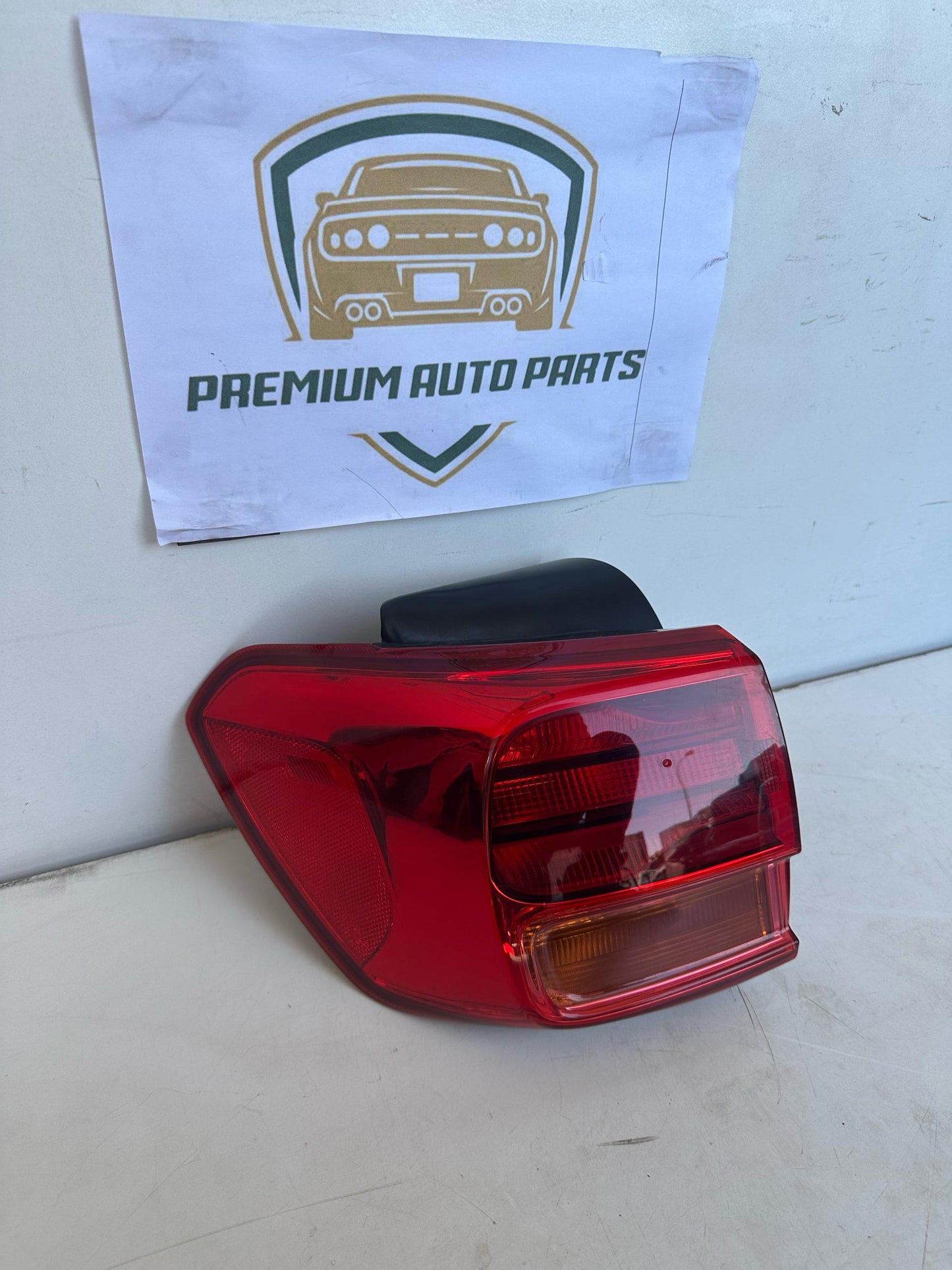 2019 Kia Carnival YP Left Taillight