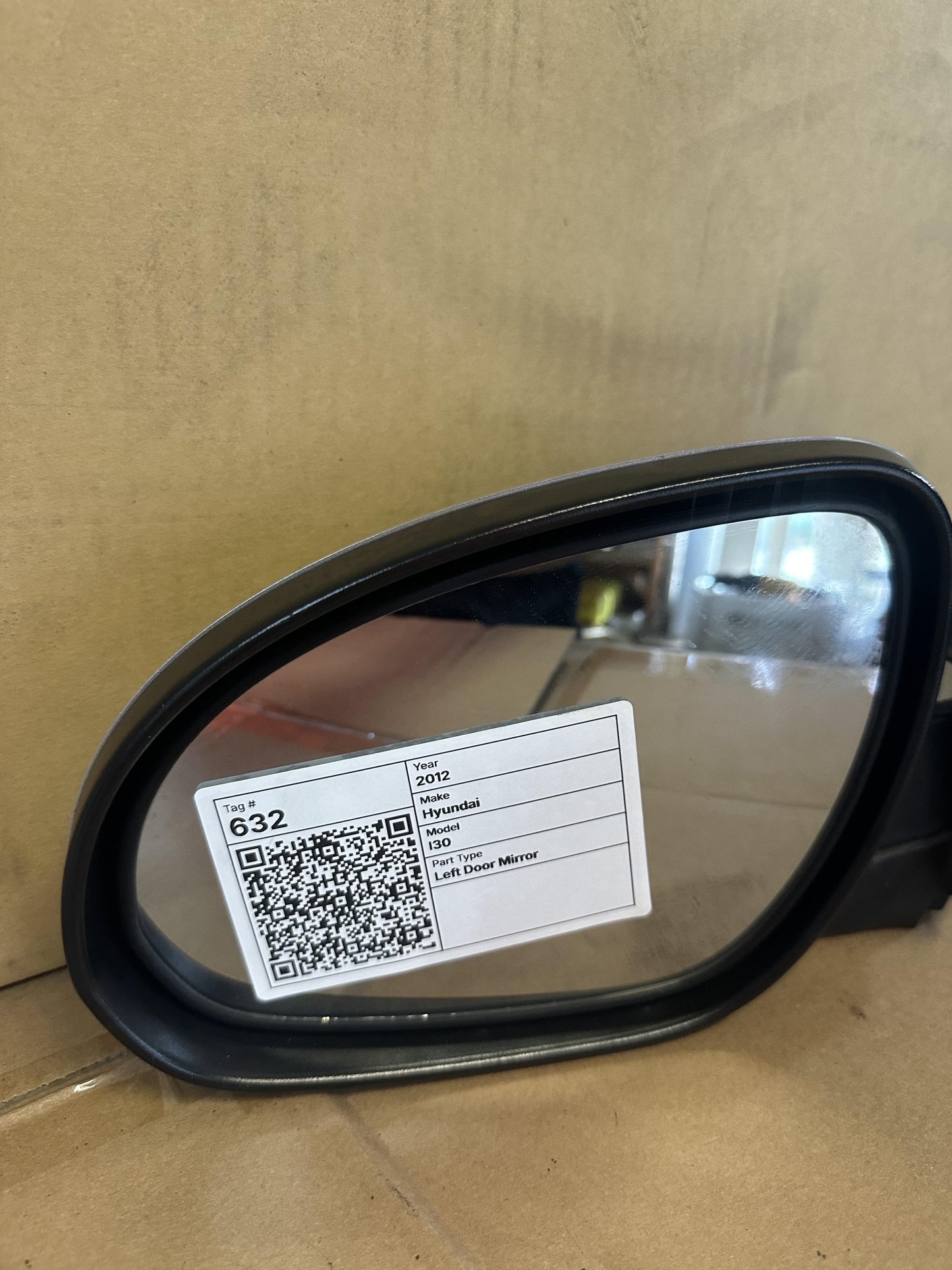 2012  I30 Left Door Mirror