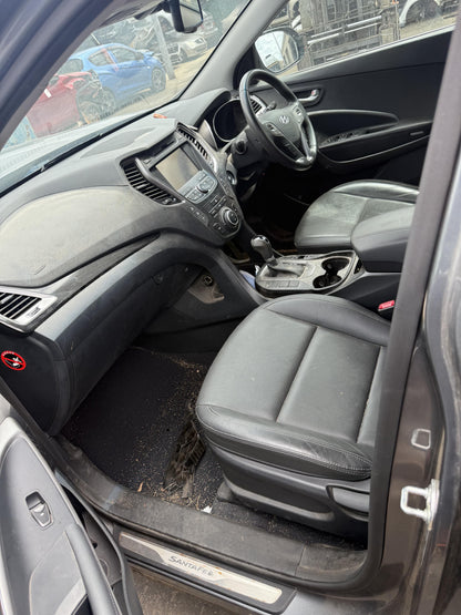 Hyundai Santa Fe   
Hyundai
Santa Fe