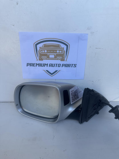 2016  8R Left Door Mirror