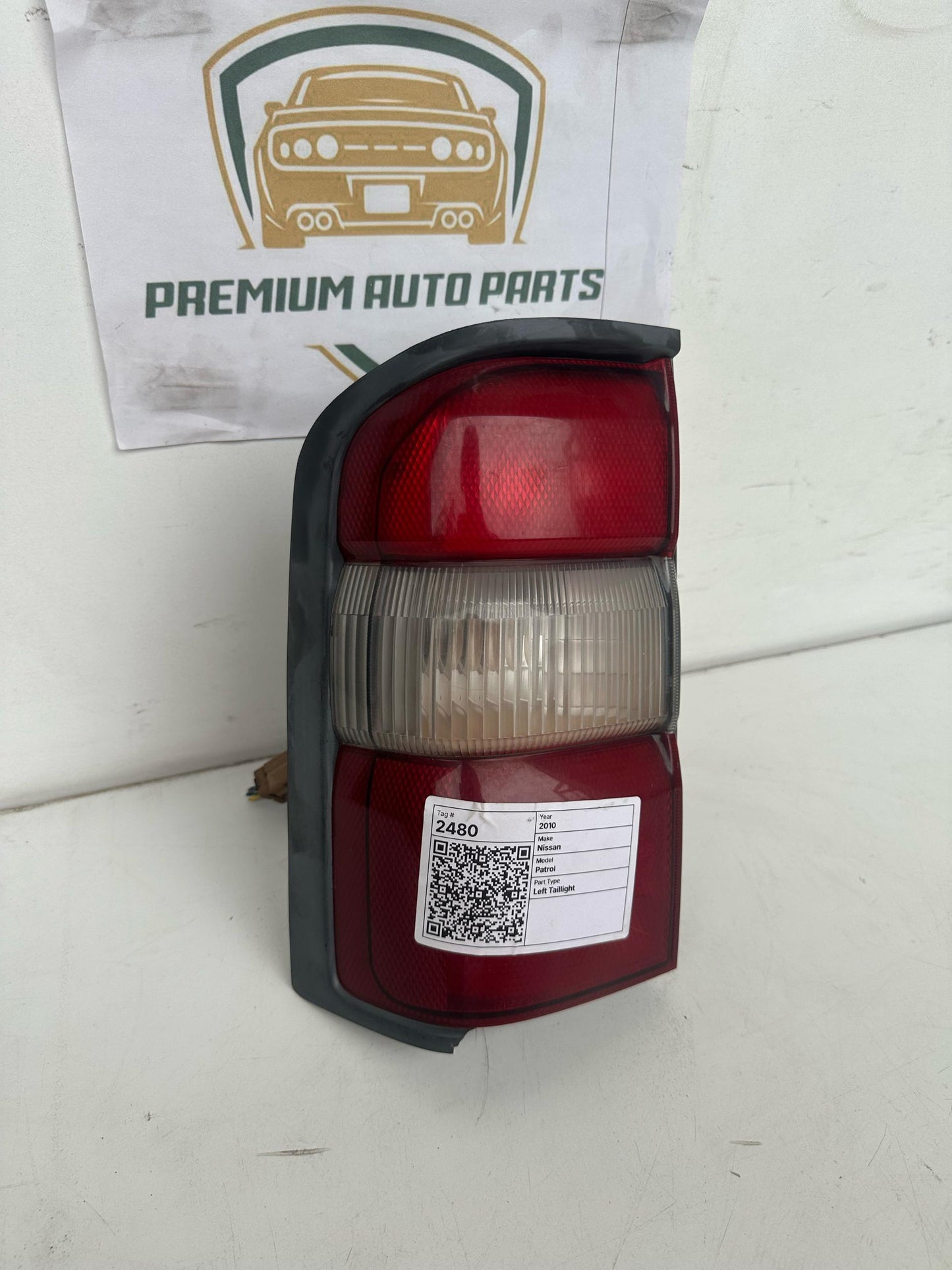 2010   Left Taillight