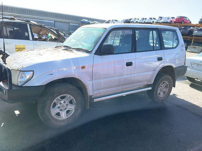 Toyota 
Land Cruiser