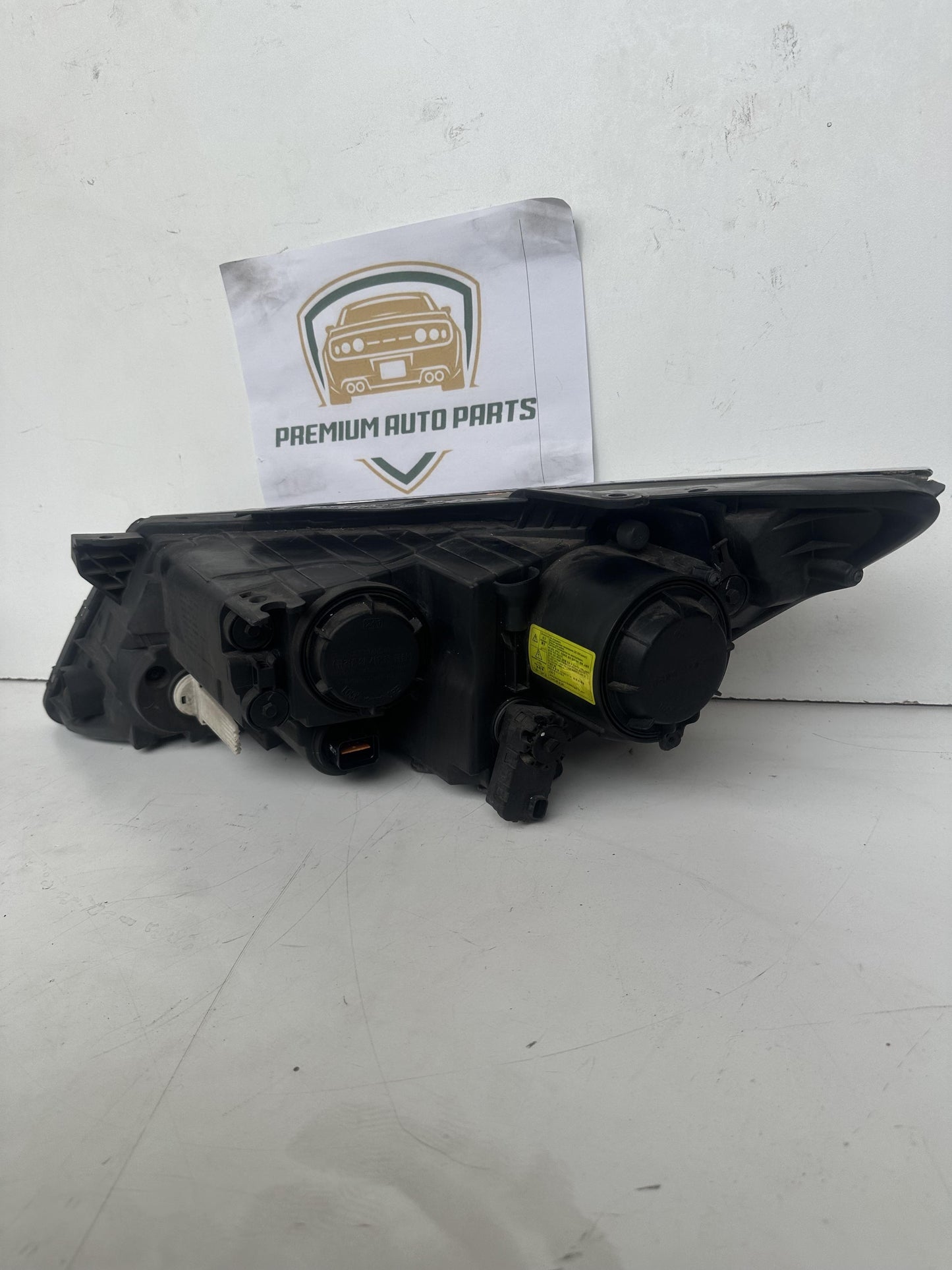 2011  TF Right Headlight