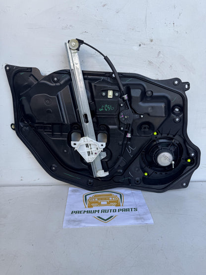 2015   Right Front Window Regulator/Motor